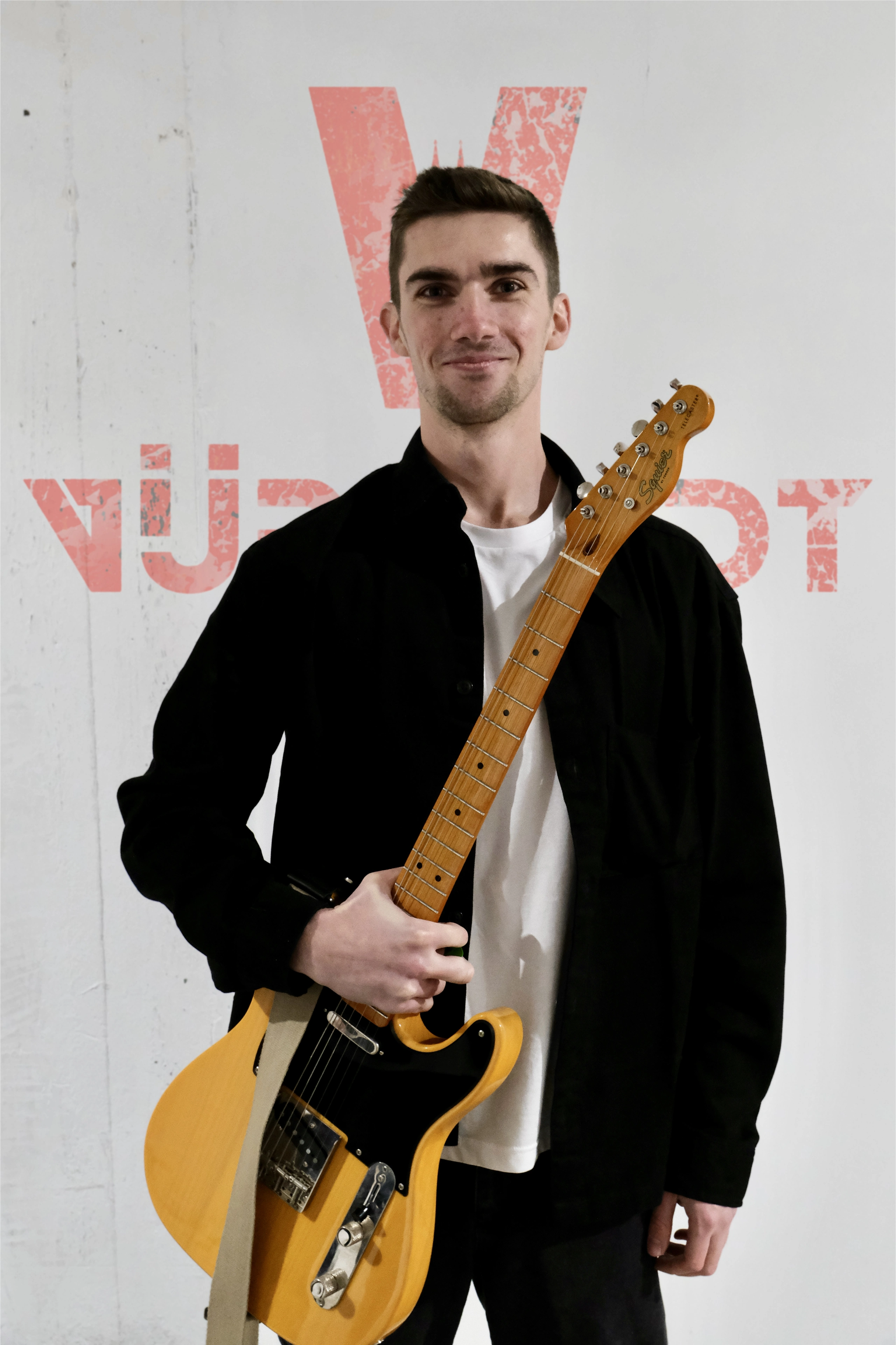 Simon - Lead Gitarre